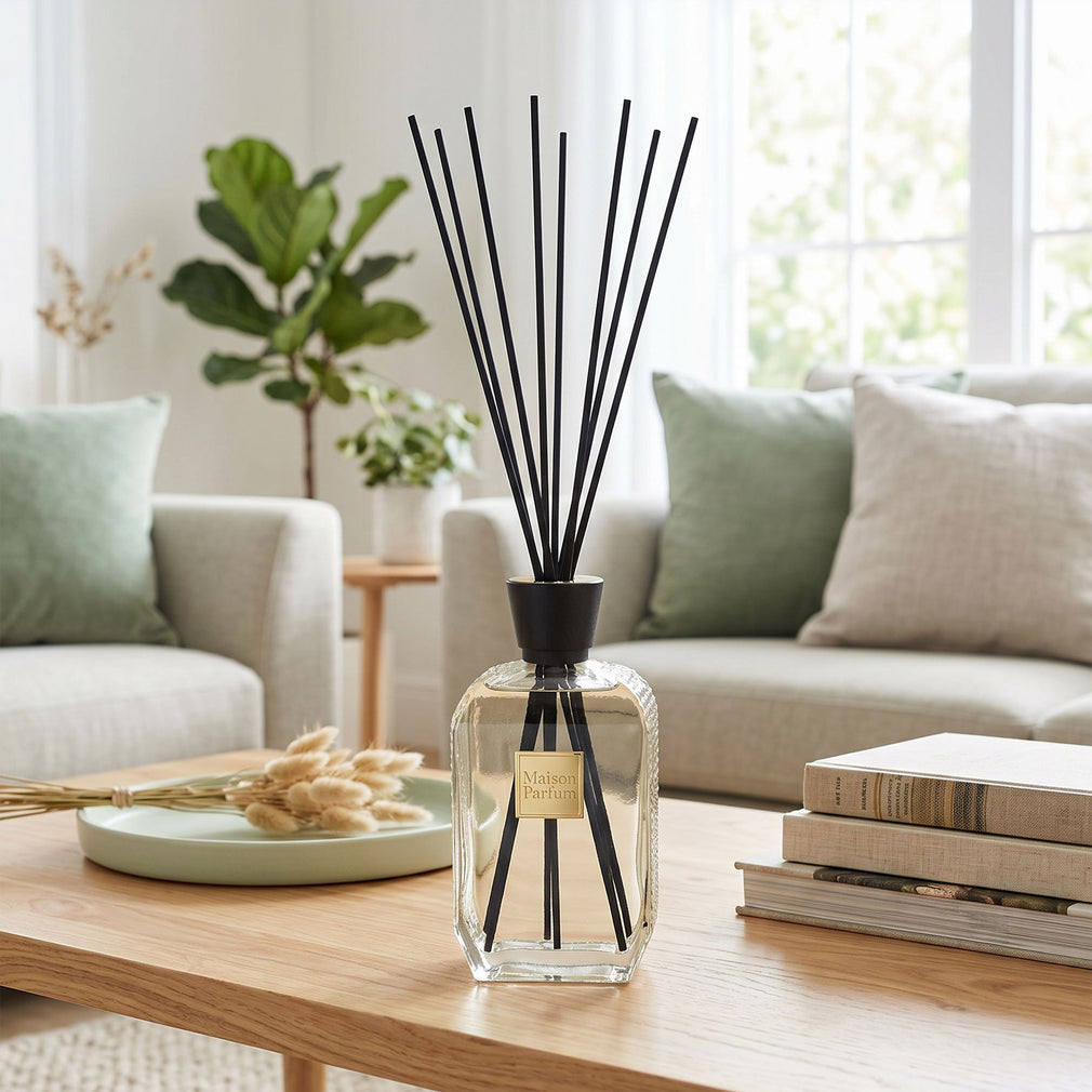 Contour - Pomegranate Noir Reed Diffuser 800ml