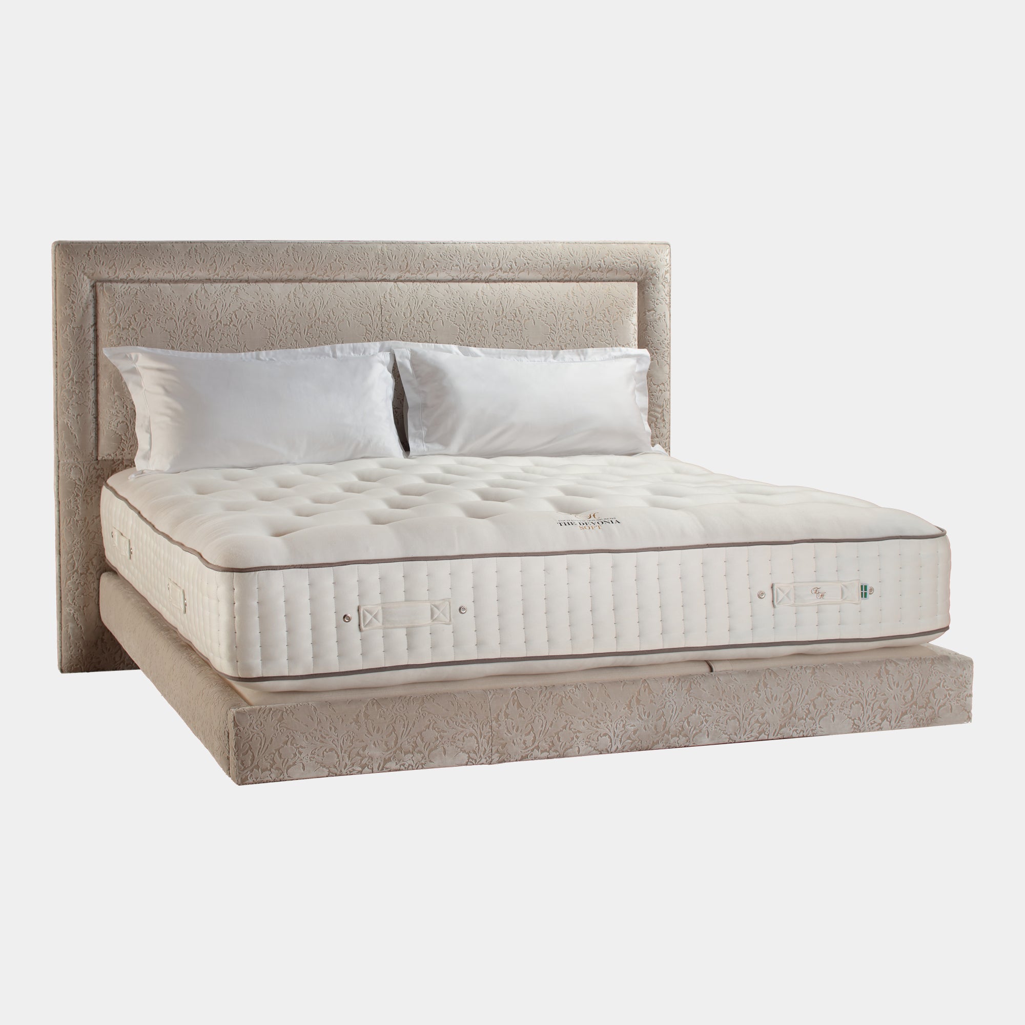 Venus - Floating Bed Frame