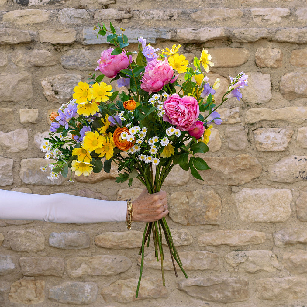 Confetti Bouquet - Peony & Daisy Flower Arrangement