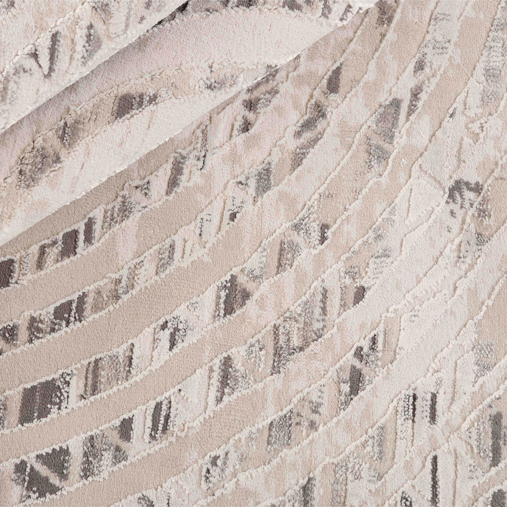 Gemma 3 - Patterned Round Rug
