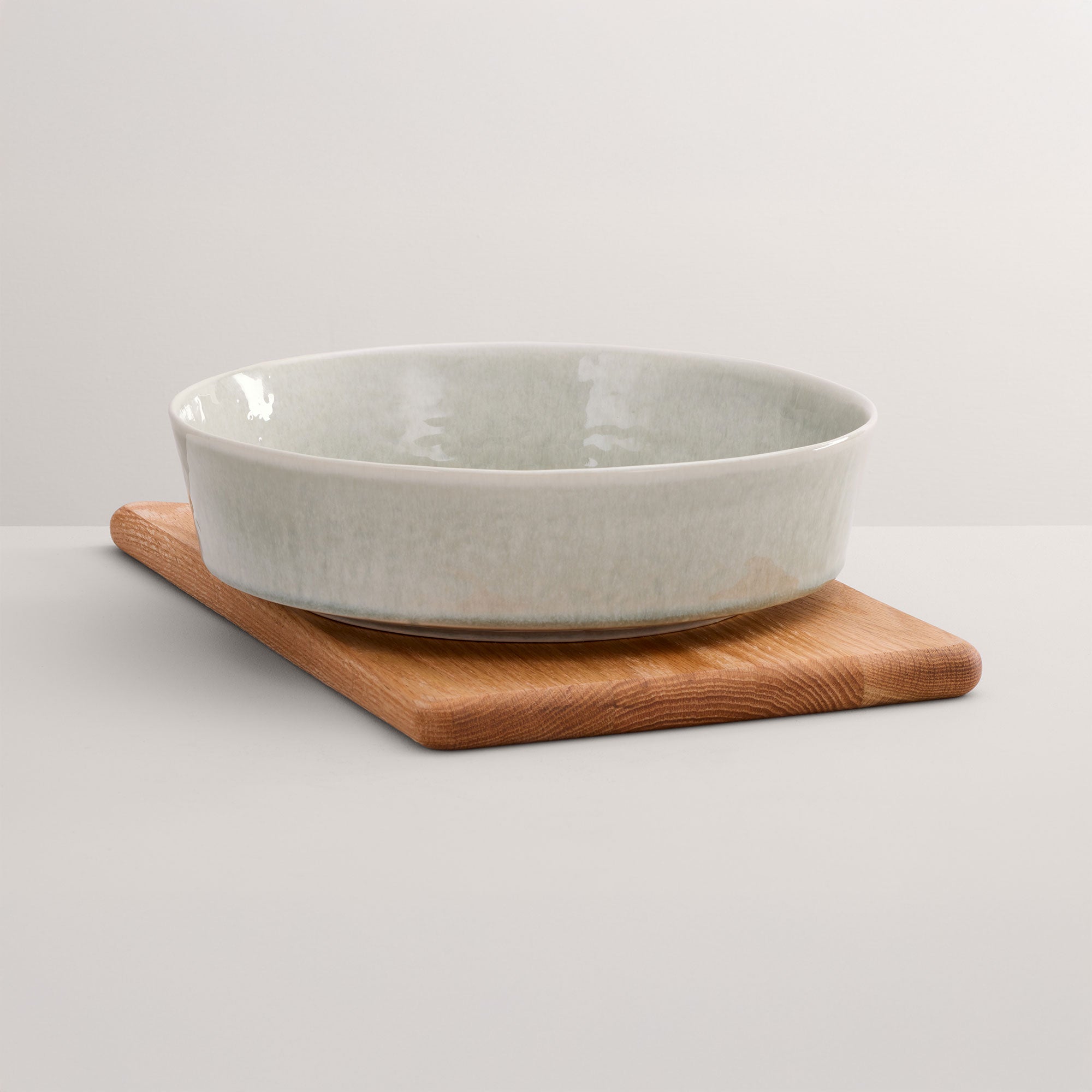 Bantham Sage Green Stoneware - Serving Bowl