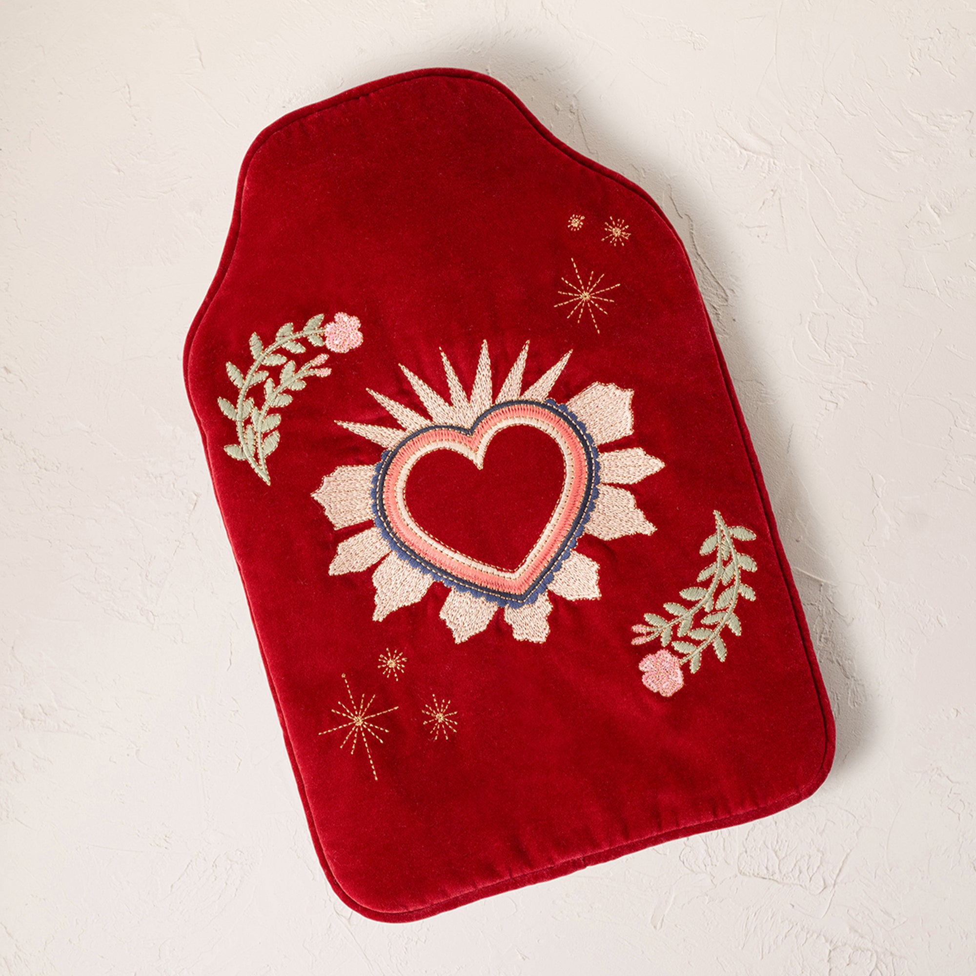 Elizabeth Scarlett Enchanted Heart - Hot Water Bottle, Rouge