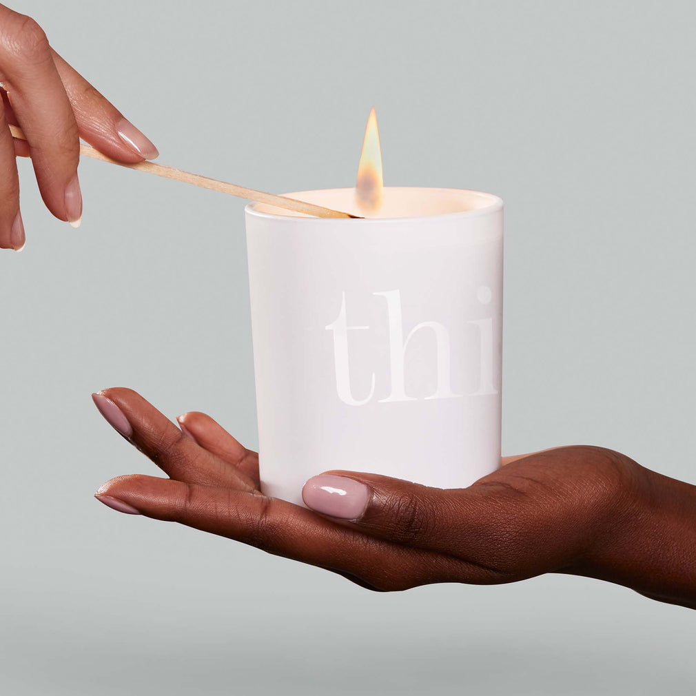 This Works - Petitgrain & Jasmine Scented Candle 220g