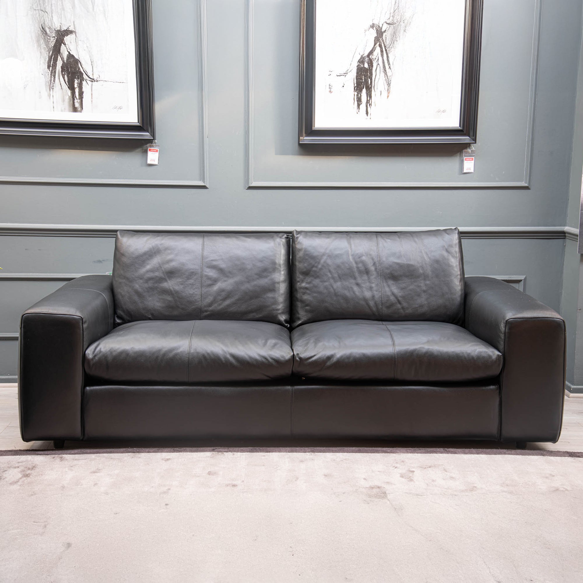 Waldorf - 2.5 Seat Sofa - Item As Pictured