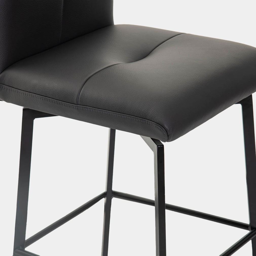 Clover - Swivel Counter Stool In Soleda Leather, Anthracite