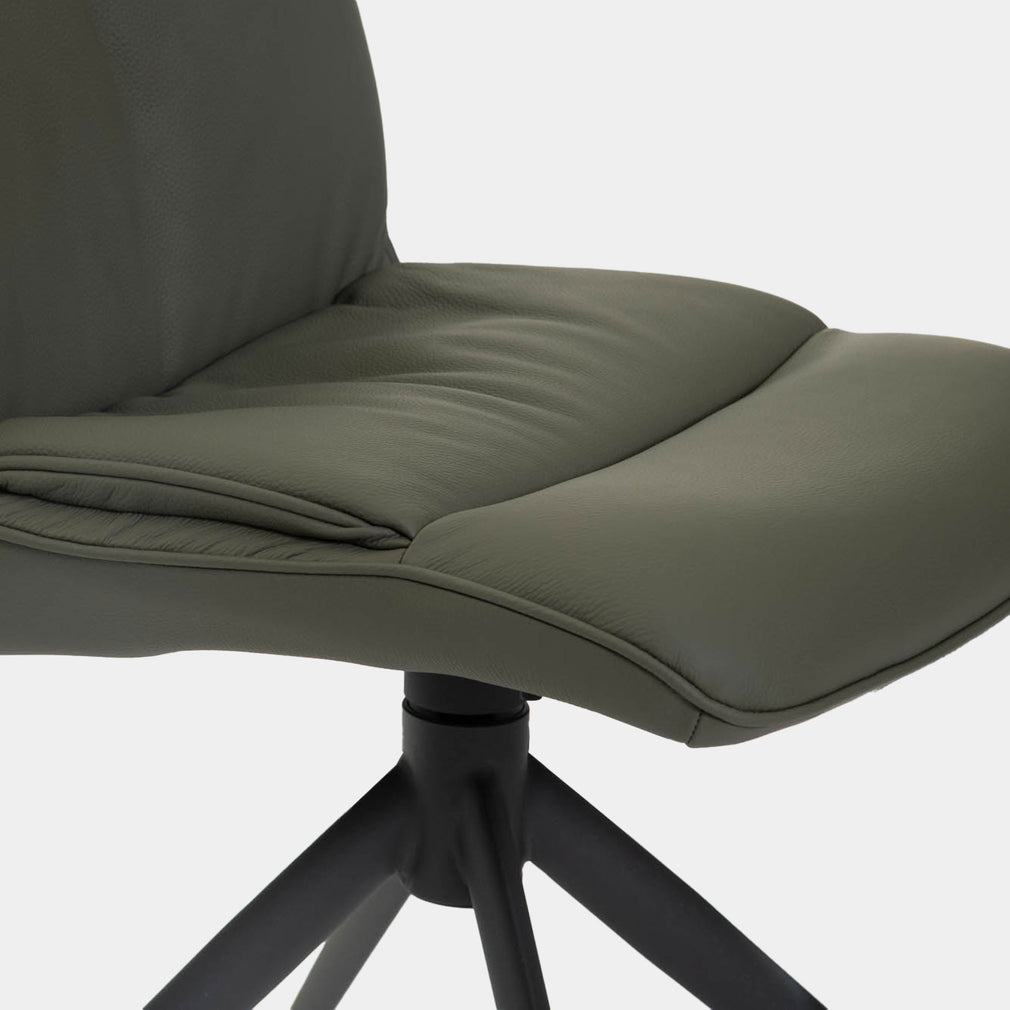 Tannery - Swivel Dining Chair, Leather
