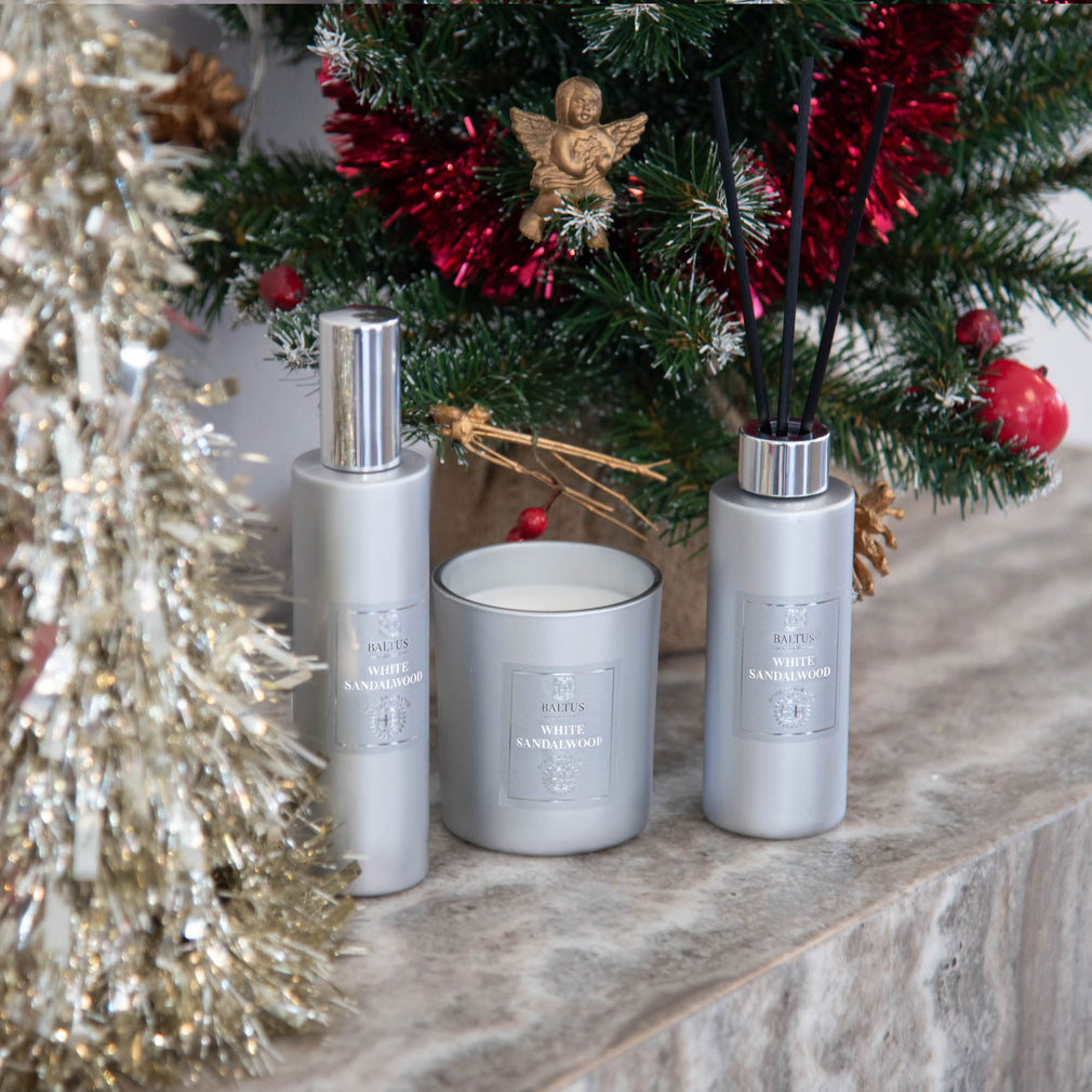 White Sandalwood Luxury Scented Gift Set - Candle, Diffuser & Room Spray