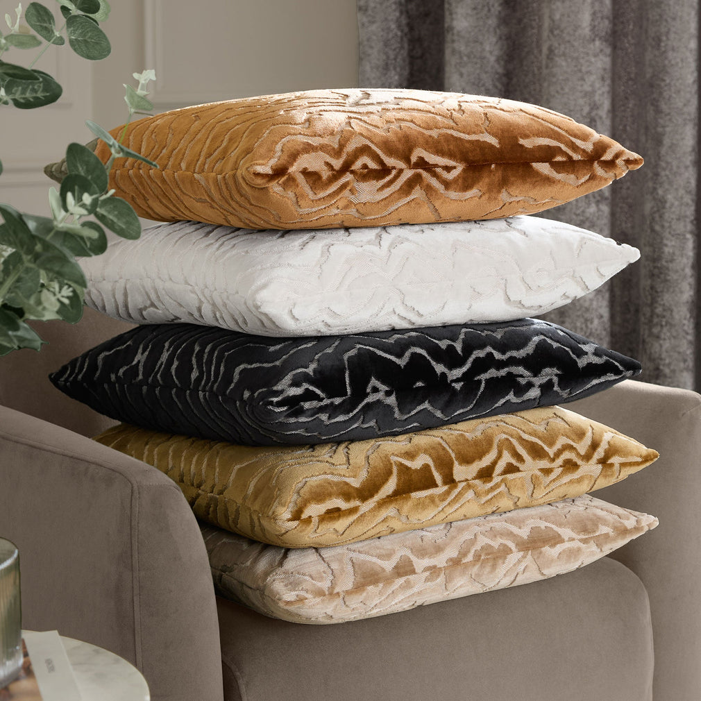 Tierra - Black Cushion 50x50cm