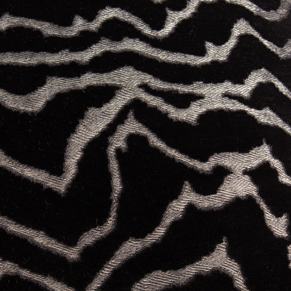 Tierra - Black Cushion 50x50cm