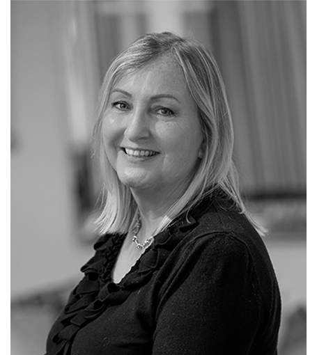As first point of contact for the Interior Design team at Fishpools, you’ll be sure to meet Heather Wise. Heather has been with Fishpools for almost 20 years and her experience is second to none. She is on hand to assist our designers and help create your perfect home.