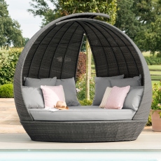 Daybed In Grey Rattan - St Barts