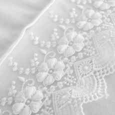 Catherine Lansfield Delicate Lace White