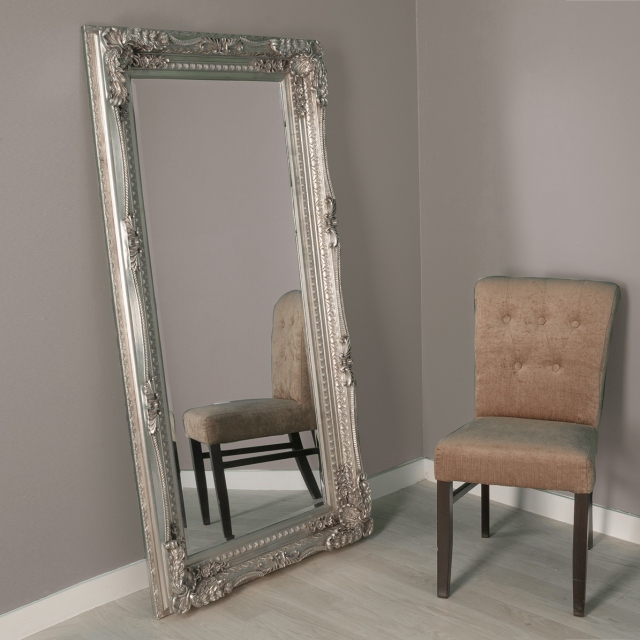 Antoinette Leaner Mirror Silver, What Is Leaner Mirror