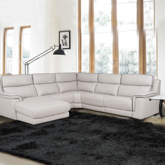 4 Piece RHF Chaise Power Recliner Corner Group In Leather - Monza