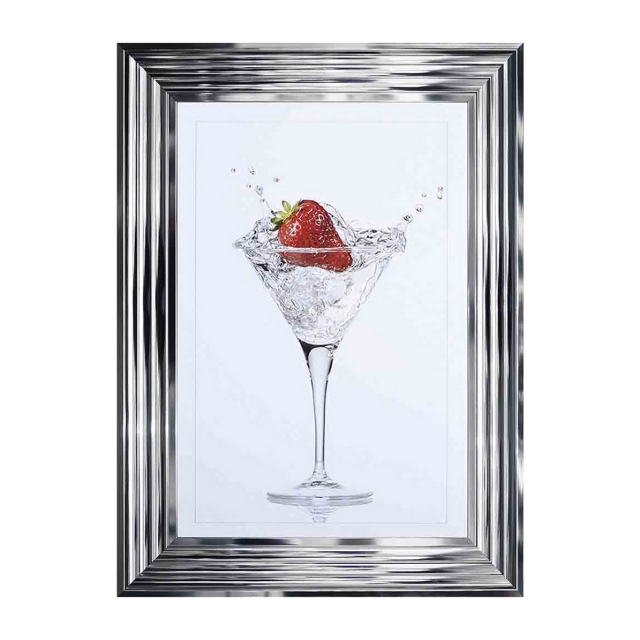 Liquid Art - Strawberry Cocktail