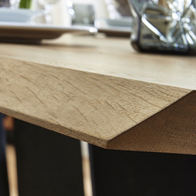 Extreme Edge Dining Table In Solid Wild Oak - Excalibur