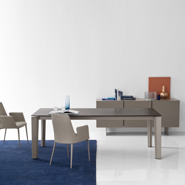 Extending Dining Table In White Marble Ceramic - Calligaris Delta