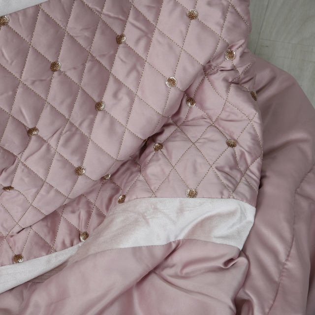 Catherine Lansfield Sequin Cluster Bedspread