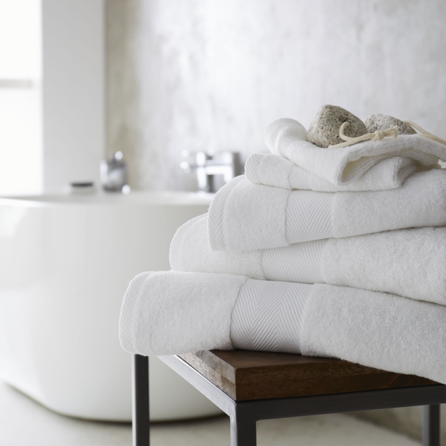 Silk Towel White Towel Collection