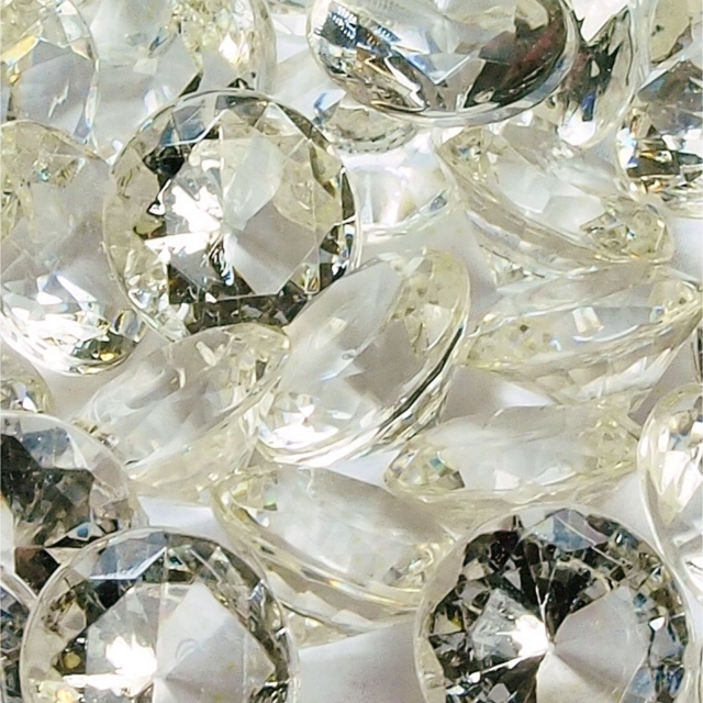 Acrylic Diamonds Champagne