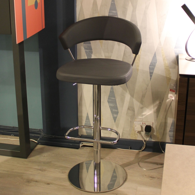 Bar Stool Item As Pictured Dining, New York Swivel Bar Stools By Connubia Calligaris