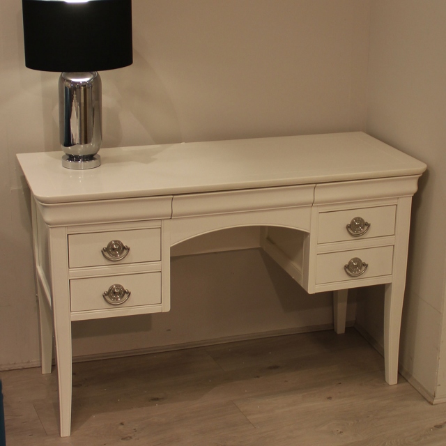 Dressing Table  - Item As Pictured - Lace