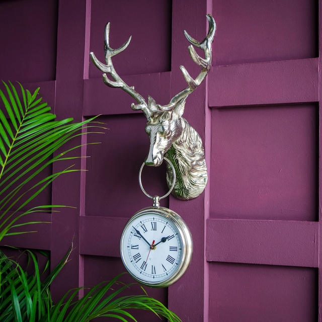 Stag Head Wall Mount With Hanging Clock