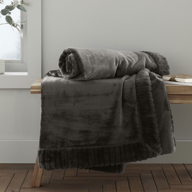 Velvet & Faux Fur Charcoal Throw - Catherine Lansfield