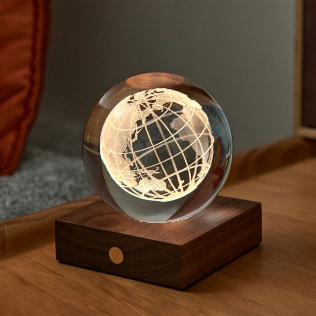 Light 3D Laser World Ornament - Amber Crystal