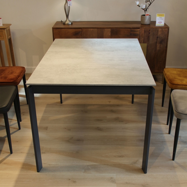 130cm Extending Dining Table - Item as Pictured - Connubia Calligaris Eminence